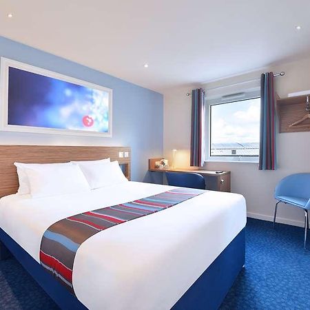 Travelodge Leeds Central Kamer foto