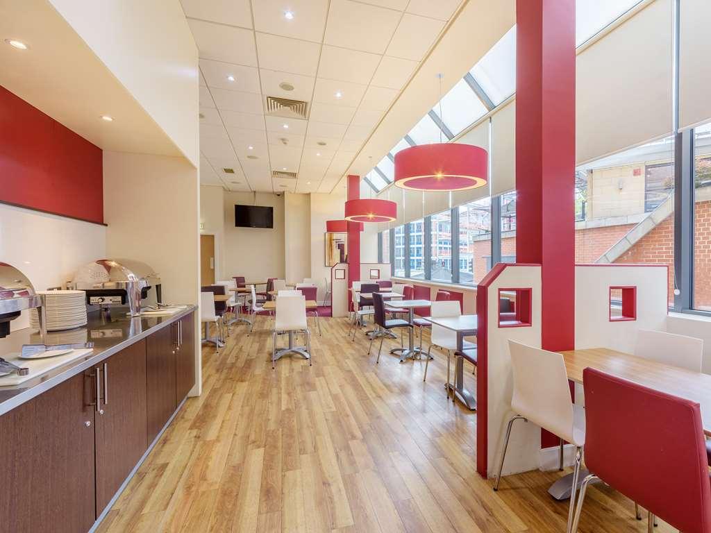 Travelodge Leeds Central Restaurant foto