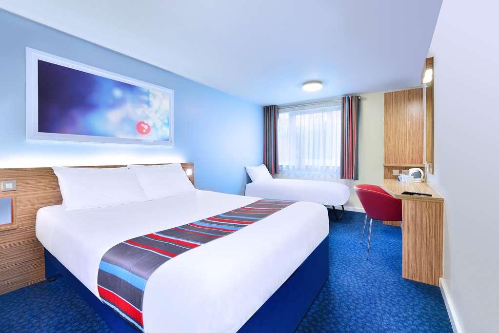 Travelodge Leeds Central Kamer foto