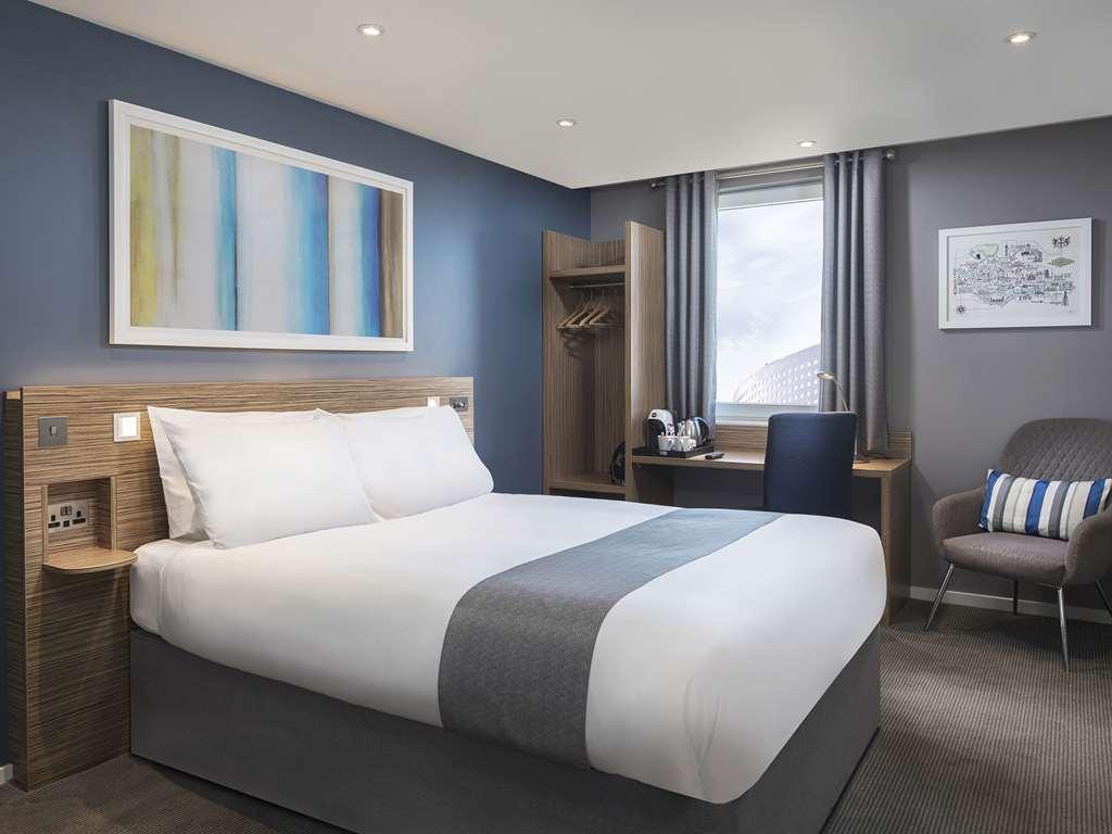 Travelodge Leeds Central Kamer foto