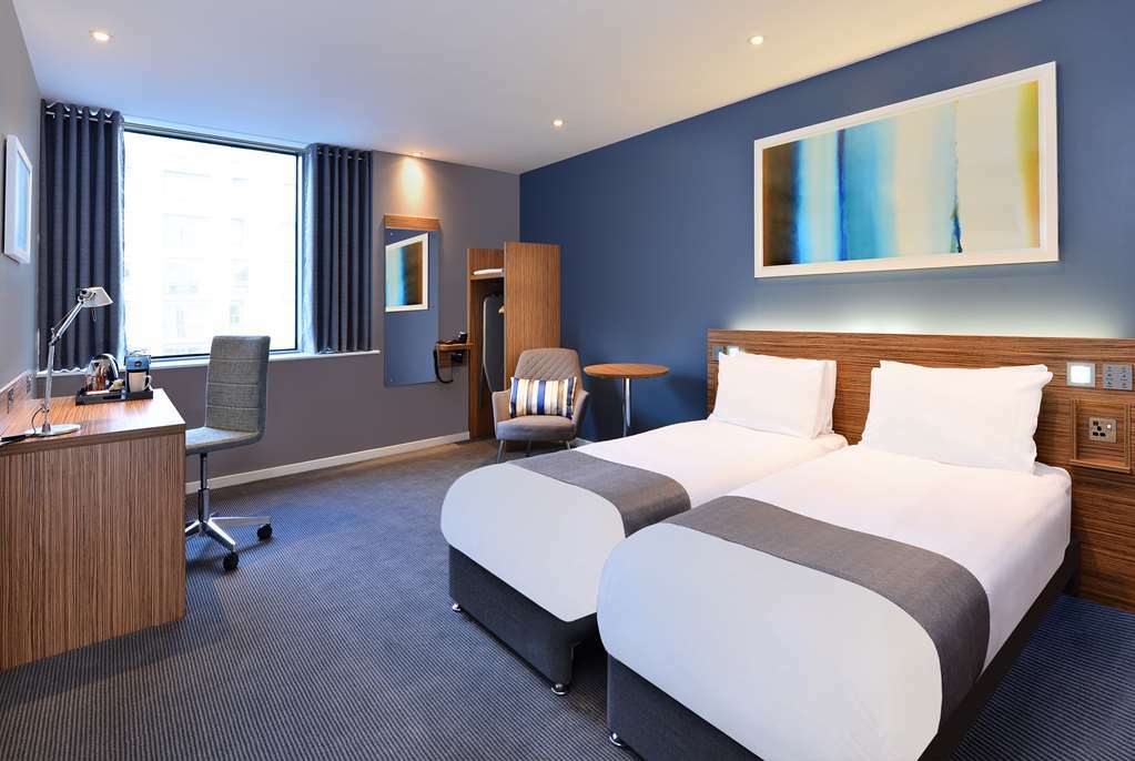 Travelodge Leeds Central Kamer foto